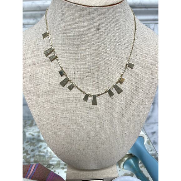 Kendra Scott Lynn Adjustable Chain Choker Necklace  in Gold - Picture 1 of 2